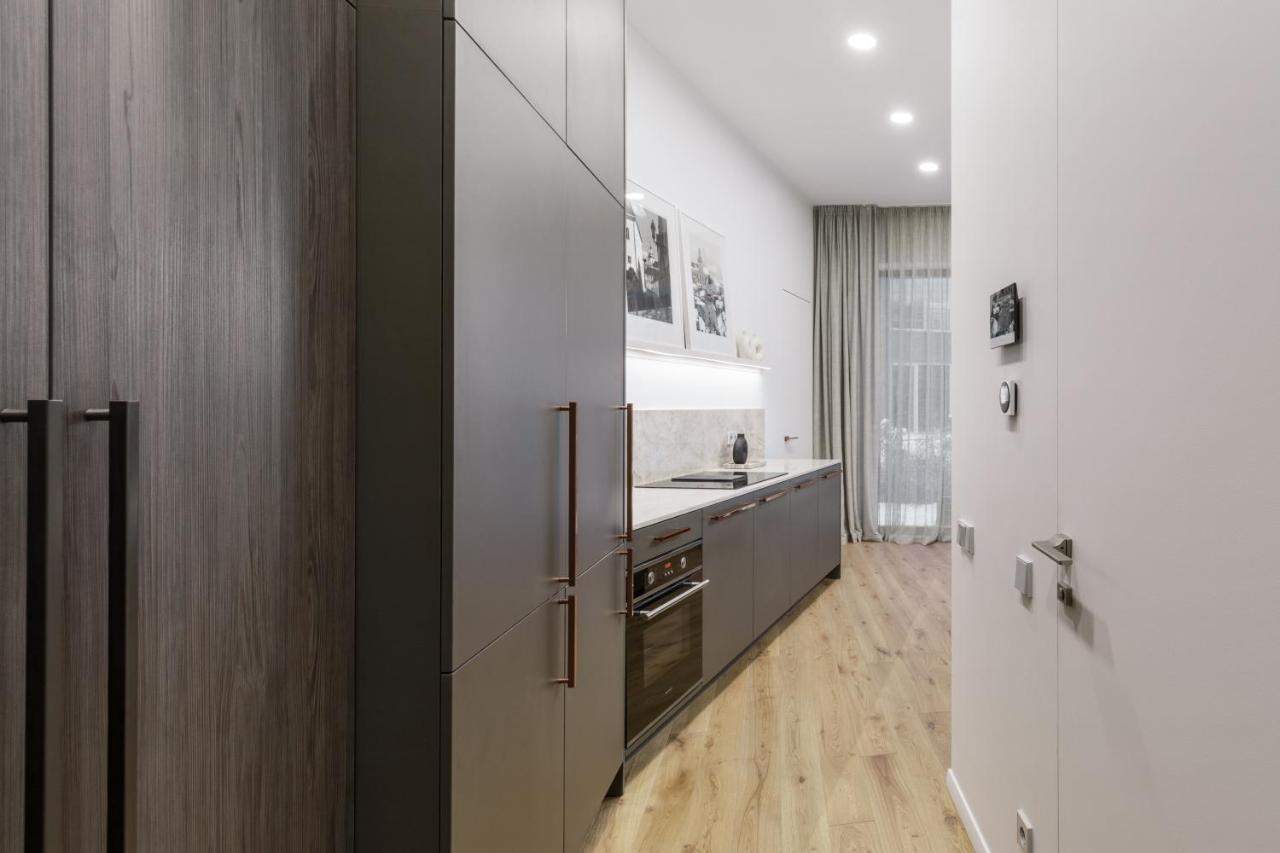 Ivis House - Spacious With Terrace, Old Town